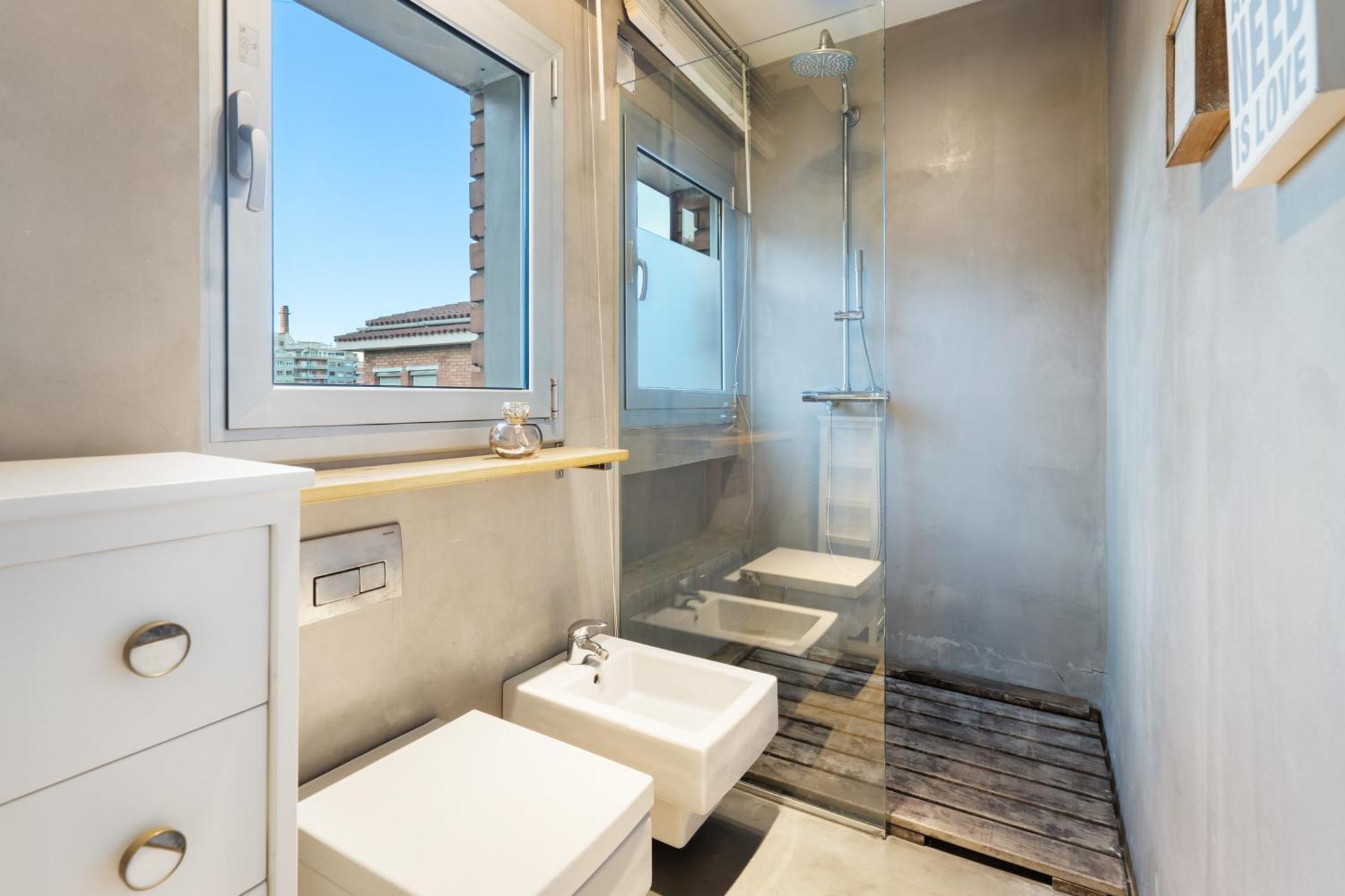Bright Ferry Terminal & Ramblas Appartement Barcelone