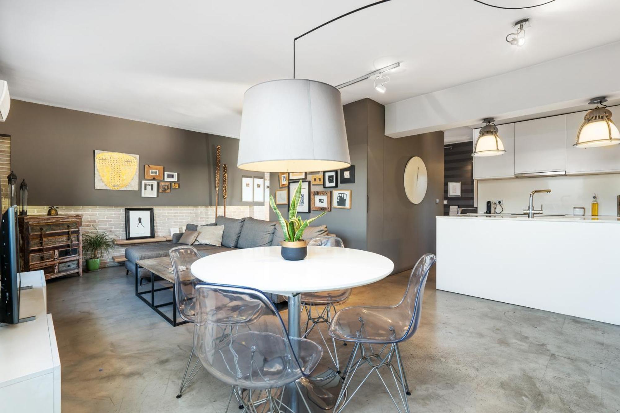 Appartement Bright Ferry Terminal & Ramblas Barcelone